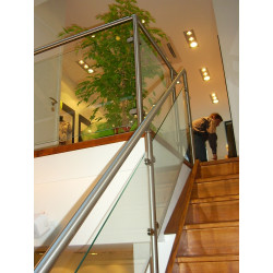 Pince verre inox (sur tube et verre 6/8mm)